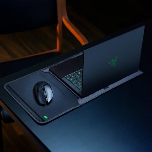 Razer Protective Sleeve V2 for 15.6 Inch Notebook