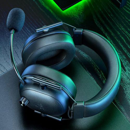 Razer BlackShark V2 HyperSpeed Wireless Gaming Headset