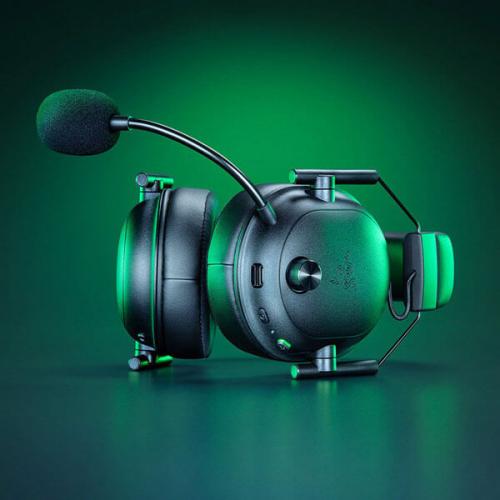 Razer BlackShark V2 HyperSpeed Wireless Gaming Headset